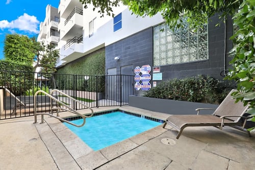 Spa Area at Midvale Towers in Los Angeles, CA 90024