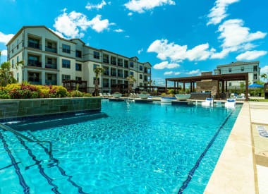 Park at Bayside Resort-Style Swimming Pool