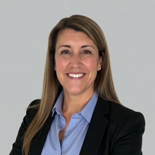 Headshot of Shelley Perone, a wealth advisor at Chase