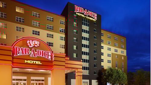 Photo of the outside of Par-A-Dice Hotel.