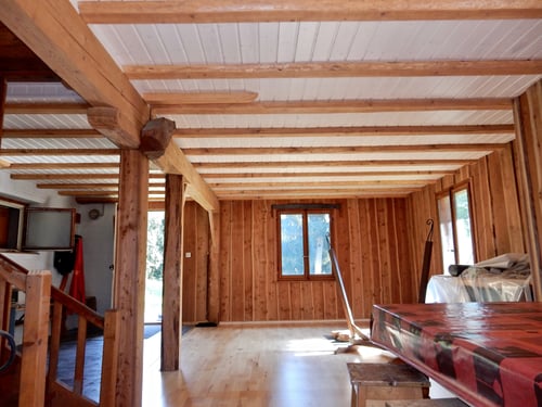 lamage entres chevrons