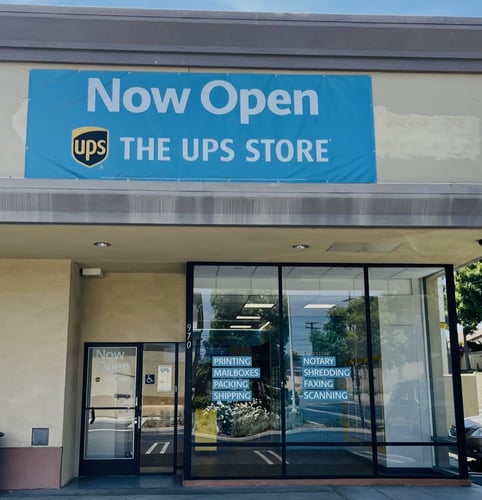 Welcome to The UPS Store 7678