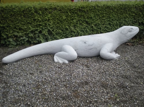 Eidechse Skulptur