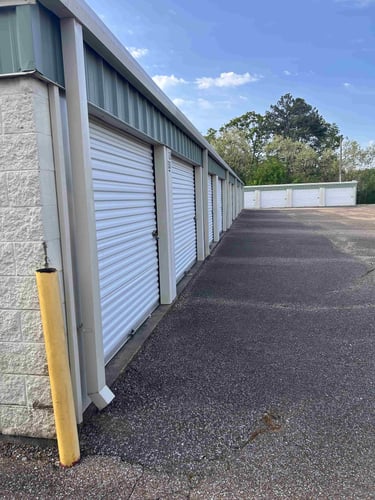 College Town Holly Springs Drive Up Units