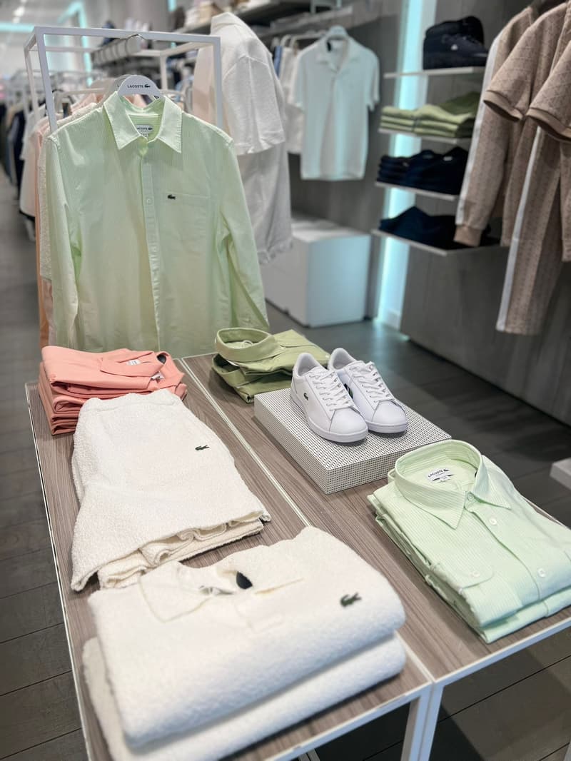 Close Up - Store