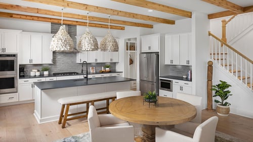 Hundreds of personalization options to design your dream home