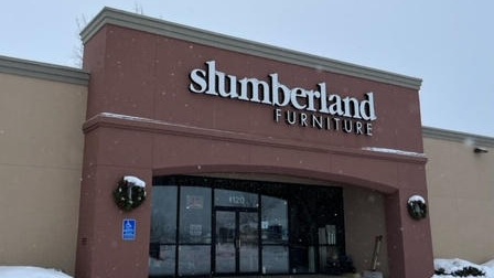 Slumberland Hutchinson,  MN storefront