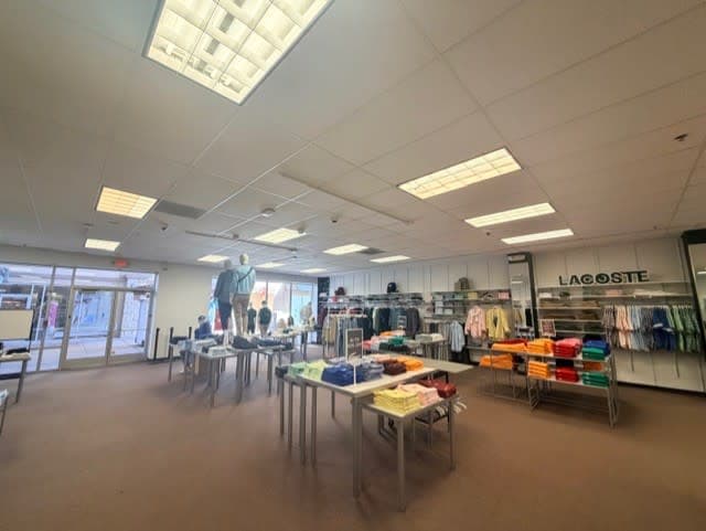 Overall View - In-Store
