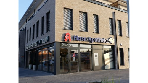 Aussenansicht der Hase-Apotheke