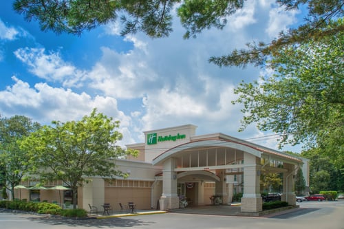 Get business done at the Holiday Inn South Kingtown