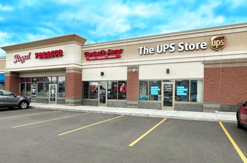 Brooklyn Center UPS Store