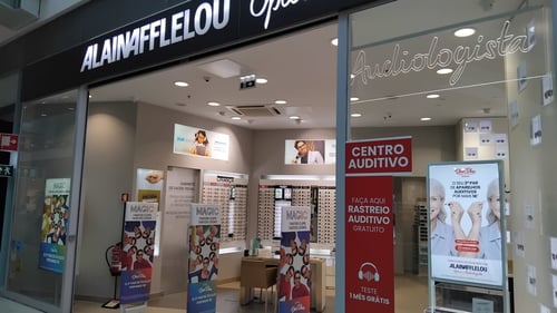 Óptica AFFLELOU. Esperamos por si no piso 1  do centro comercial Alegro Sintra.