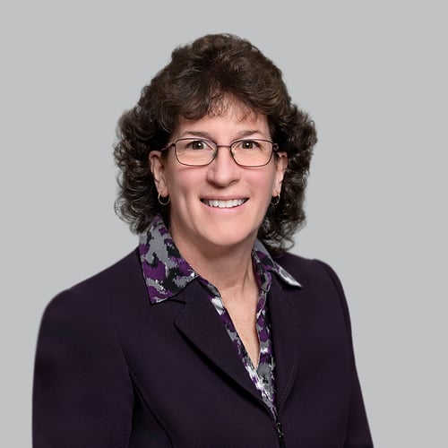 Headshot of Grace Honnef, a wealth advisor at Chase