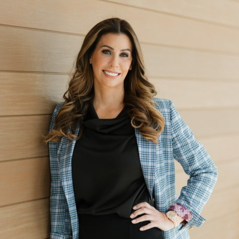 Mary Duffman Headshot Image