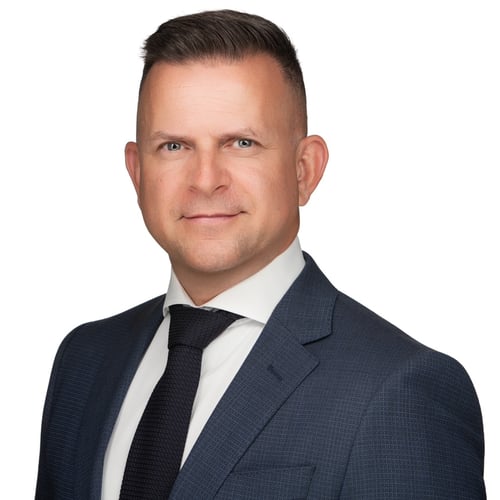Russell Reil Headhost