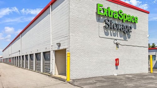 Extra Space Storage