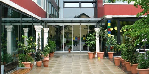 Stiftung Domino - Hausen
