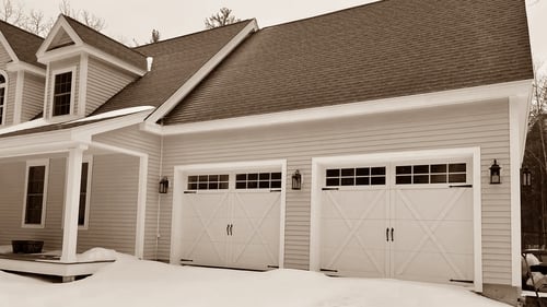Ossipee Garage Doors, LLC is a company that specializes in providing top-notch garage doors to both homeowners, residential contractors and commercial contractors.