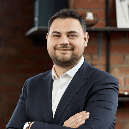 Simun Dugandzic headshot.