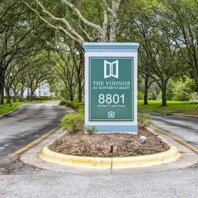 Vinings at Hunter's Green | Entrance