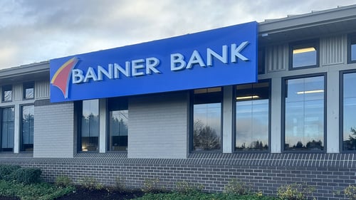 Banner Bank branch in Federal Way, Washington.