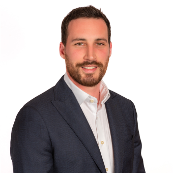 Headshot of Dustin Rallo