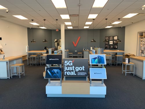 TCC, Verizon Authorized Retailer, Verizon Wireless, smartphones, tablets, smart watches, WiFi, internet, mobile accessories, upgrades, phone lines, bill analysis, prepaid phones. Samsung, Google, Apple, LG, Motorola