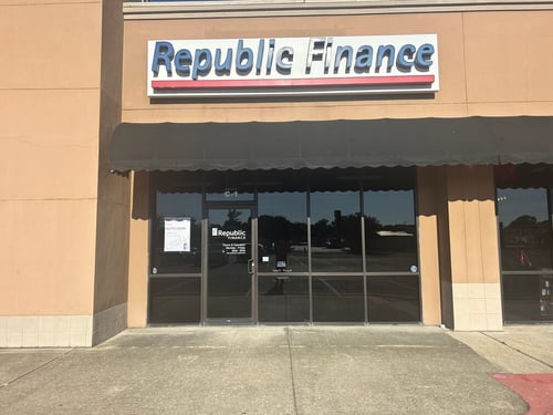 W. St. Francis, LA Republic Finance Branch