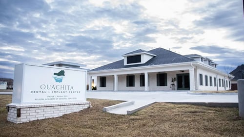 Ouachita Dental + Implant Center clinic, outside view