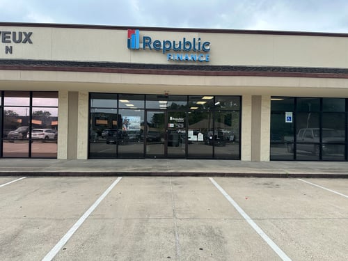 Phelan Boulevard, SC Republic Finance Branch