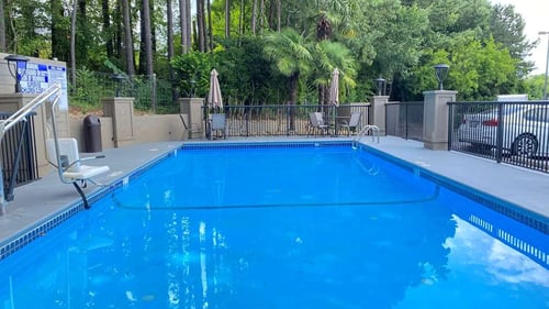 Exterior Pool