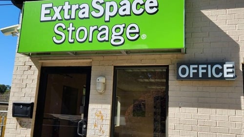 Extra Space Storage