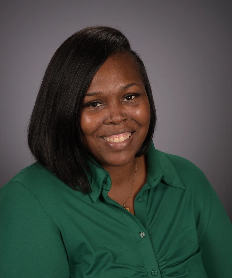 Headshot of School Director Naquesia Sloan