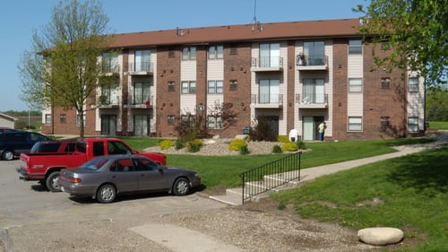 Southern Hills building with a parking lot in front of it, Marshalltown, IA