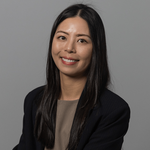 Headshot of Mia Hu