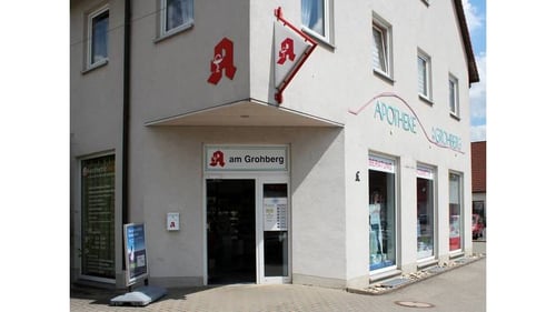 Aussenansicht der Apotheke am Grohberg
