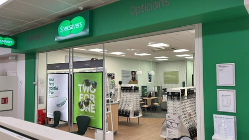 Specsavers Opticians and Audiologists - Straiton