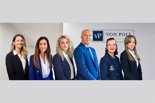 Teambild VON POLL IMMOBILIEN Herrenberg