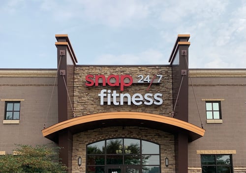 Outside of Snap Fitness Chanhassen