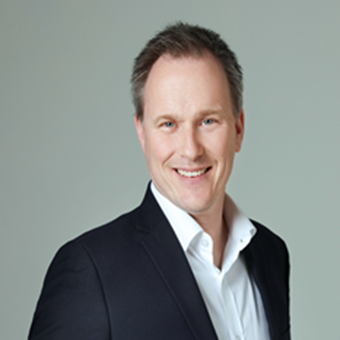 Headshot of Adam Bissell