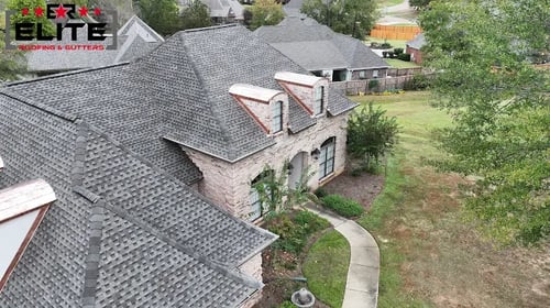 Completed architectural shingle roof replacement in Brandon Mississippi by Elite Roofing and Gutters.