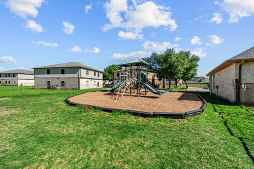 Huntington Meadows Apartments