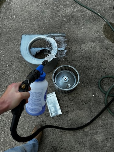 Cleaning AC unit parts