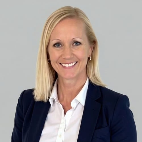 Headshot of Sandy Spencer-Florczyk, a wealth advisor at Chase