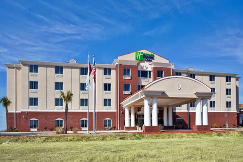 Holiday Inn Express & Suites Moultrie, Ga Hotel Exterior