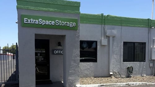 Extra Space Storage