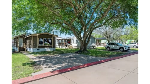 Google Cover Photo of Alvin Vista Verde MHC, in Alvin, TX, 77511