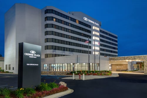 Discover a newly renovated Crowne Plaza hotel in Auburn Hills, MI.