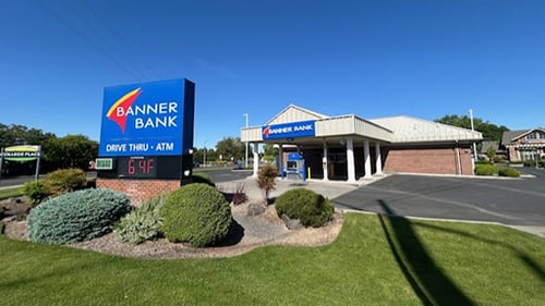 Banner Bank branch in College Place, Washington