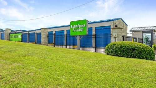 Extra Space Storage